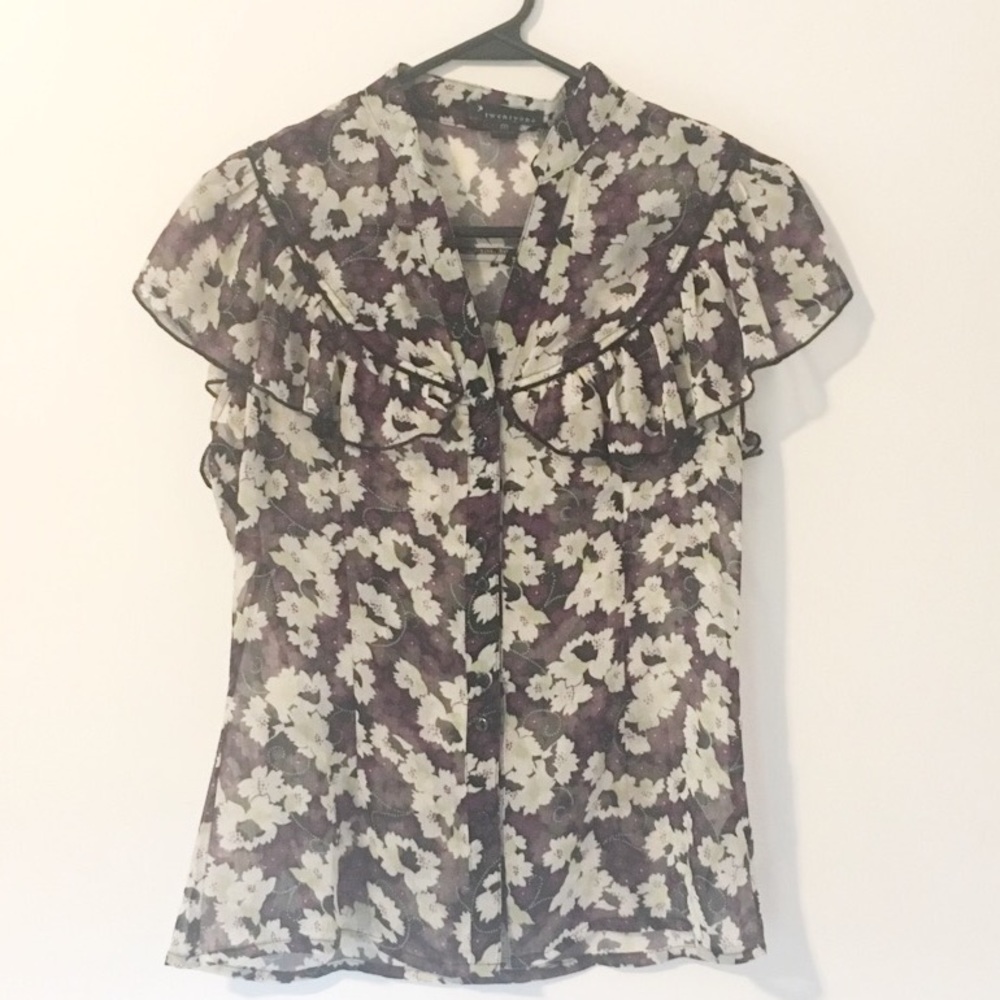 Twentyone Sheer Flower Blouse with Ruffle Size Small